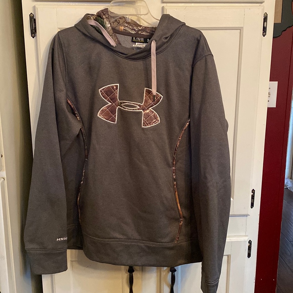 Under Armour hoodie